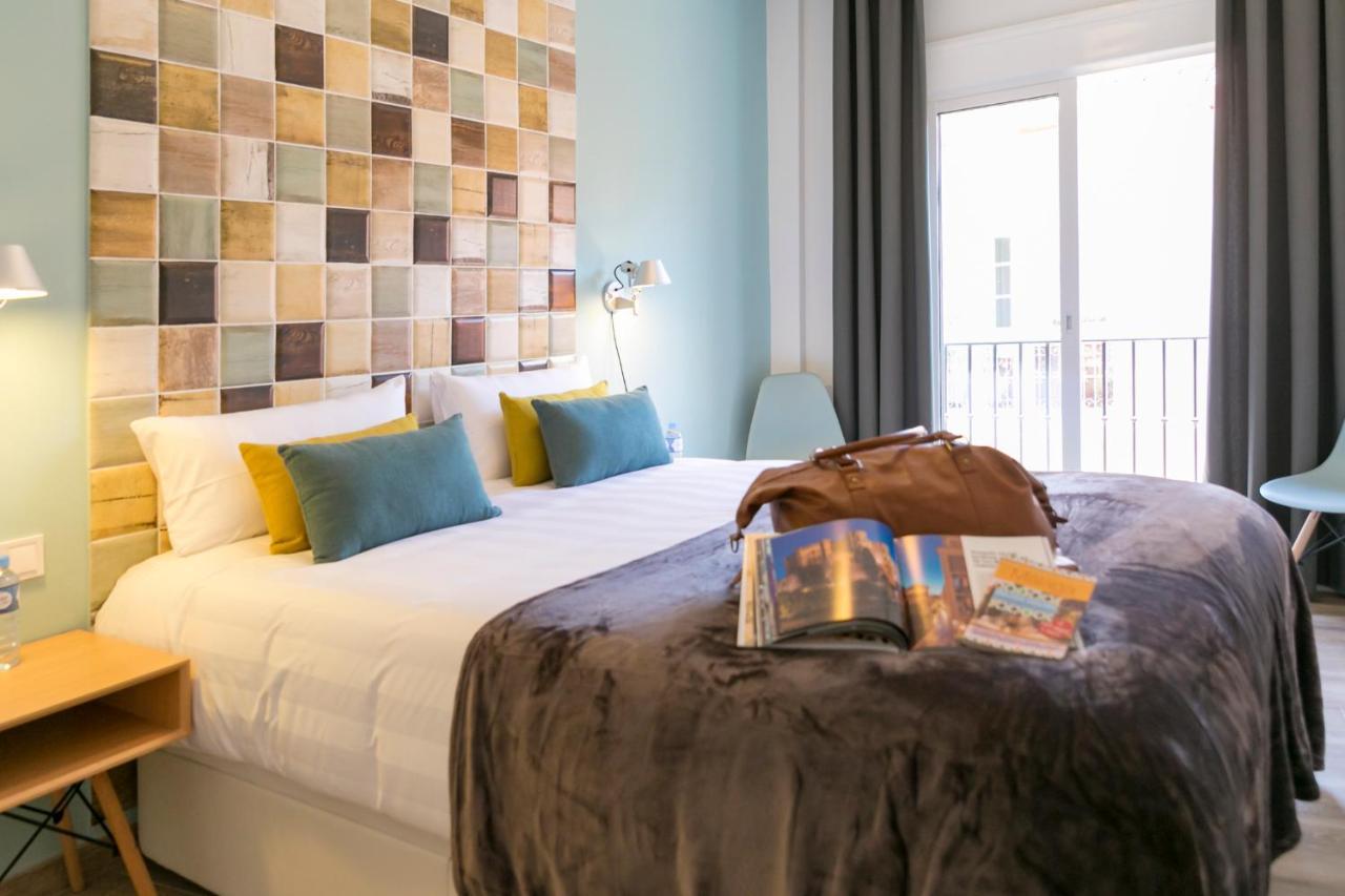 Montano II & Old Town By Ele Apartments มาลากา ภายนอก รูปภาพ
